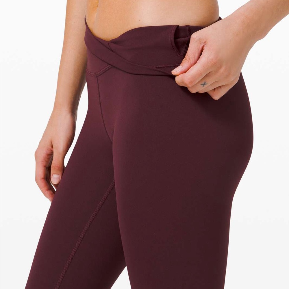 Cassis Lululemon Wunder Under High-Rise Tight 25" *Full-On Luxtreme